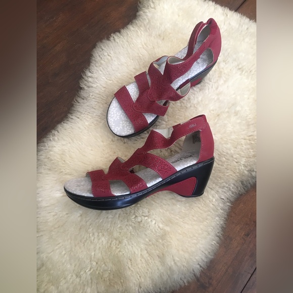 JBU By JAMBU - NEW Pink Memory Foam Heeled Sandals 8.5 - Picture 1 of 17